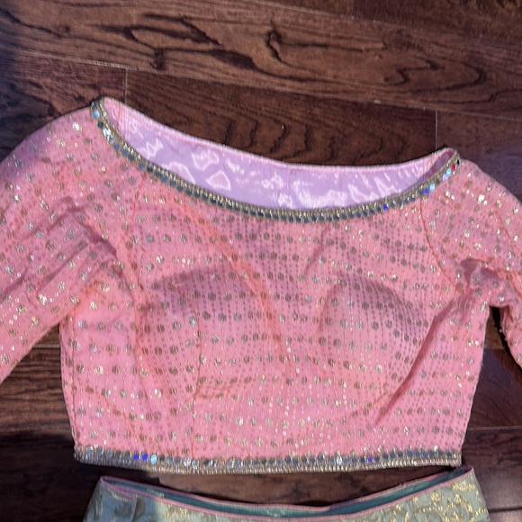 Heavy Wedding Reception Lehenga Indian Dress - Picture 3 of 11